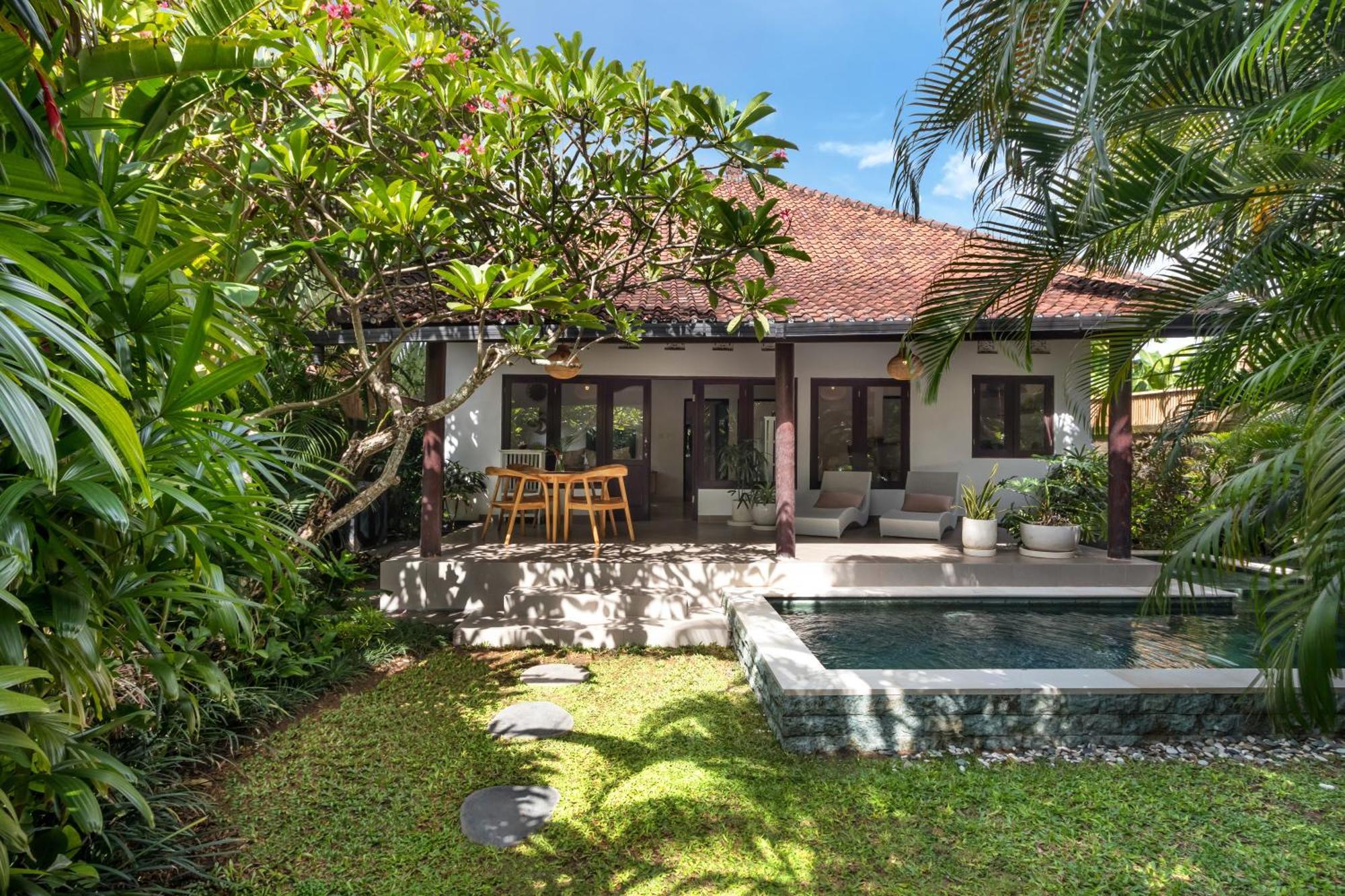 Twist And Shout Villa Seminyak Buitenkant foto